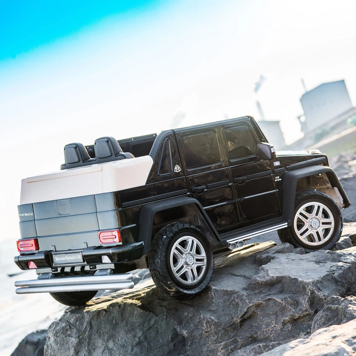 Mercedes Maybach G650 12V